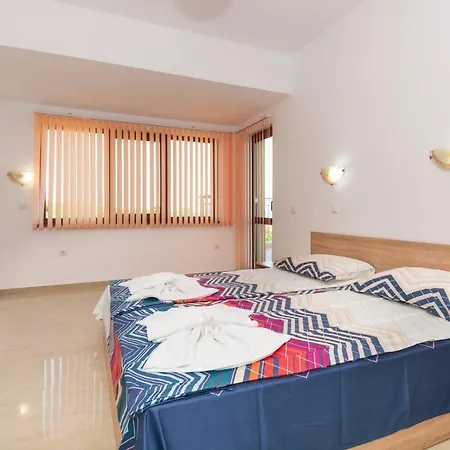Aparthotel Апарт Хотел Самокини-Стефания Sozopol